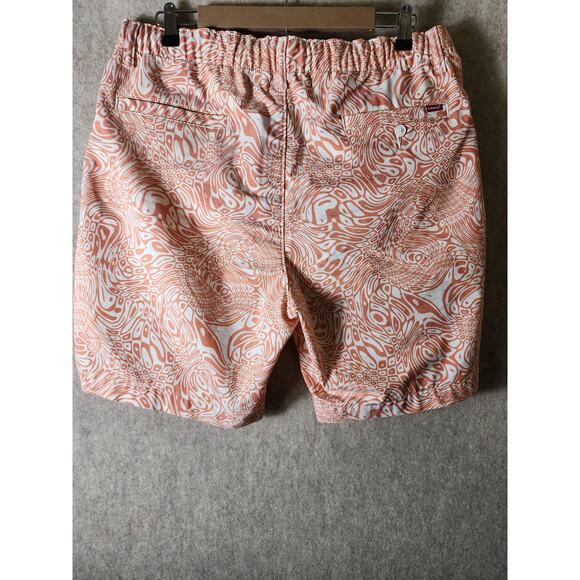 LEVI'S Men's Orange Peach Hawaiian Pattern XX Chino EZ Active Shorts SZ L (34") - Picture 2 of 9